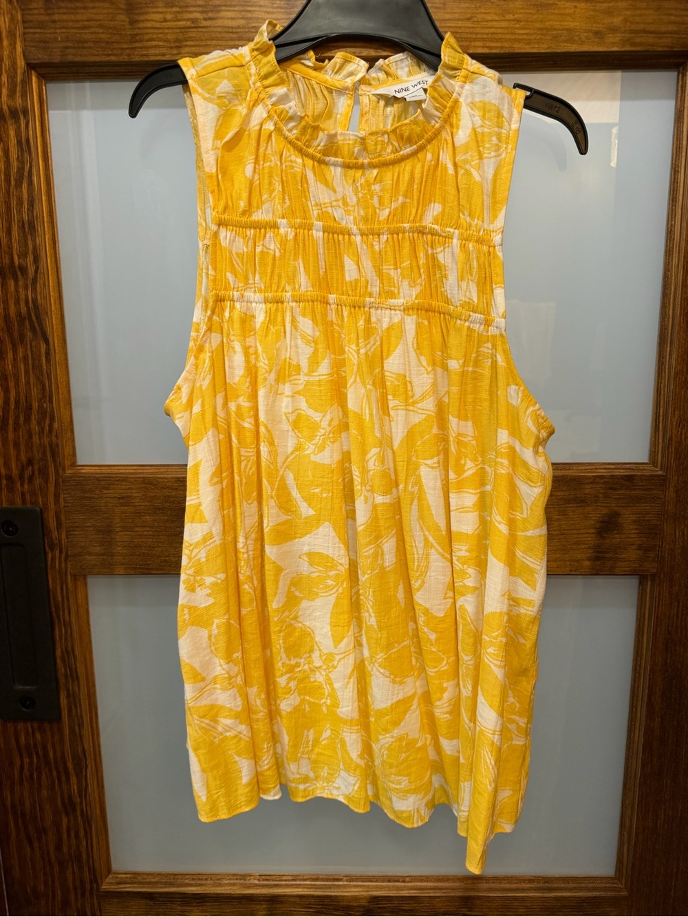 Nine West Yellow Floral Sleeveless Women's Top